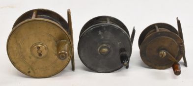 J Cummins Maker, Bishop Auckland 3 ¼” brass reel by Malloch, original pillars and screws, turns