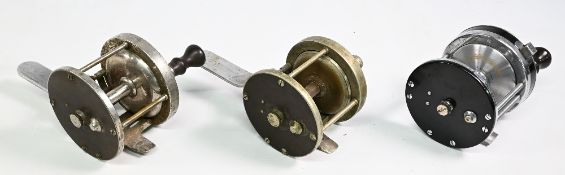 Pflueger Capitol sea casting reel No 1988, counter balanced handle, star drag, good free spool, on/