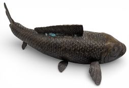 Bronze Japanese Koi Carp Sculpture, with makers mark to base, 28cm long