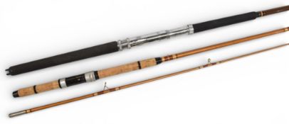 Abu Atlantic 422 Zoom-2 8ft 2pc CWS 10/30g, 16” handle, alloy sliding reel seat, MCB, light use. Abu