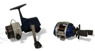 Abu Garcia Max multiplier reel, 3 bearing, low profile model with level wind and star drag, and an