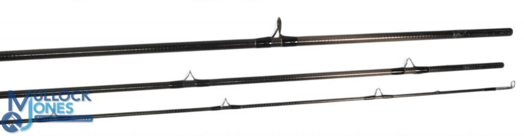 Orvis USA Graphite salmon carbon fly rod 13ft 6" 3pc, 28" handle with alloy down locking reel seat - Image 2 of 3