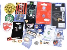 Collection of Manchester United metal pin badges involving European cup competitions 2004/05