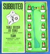 Boxed Subbuteo OO Scale Manchester United Team – Red/White 10 players and goalkeeper: Ref: 100;