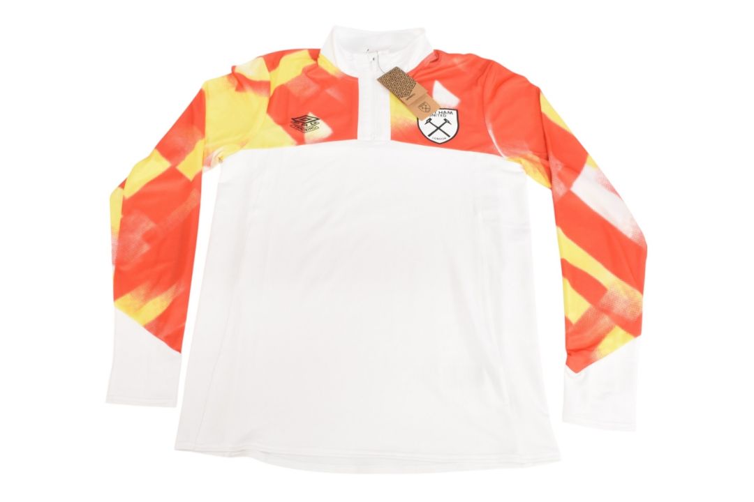 2022/23 West Ham United FC Jacket Long Sleeves Size Medium Umbro White BNWT - Image 1 of 3
