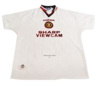1996/97 Manchester United FC Away Football Shirt Size XL Umbro White. Good condition with some