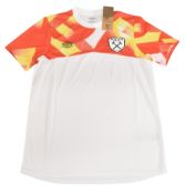 2022/23 West Ham United FC Training Top Size Medium Umbro White/Coral BNWT