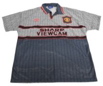 1995-1996 Manchester United FC Away Football Shirt Size Large Umbro. VGC