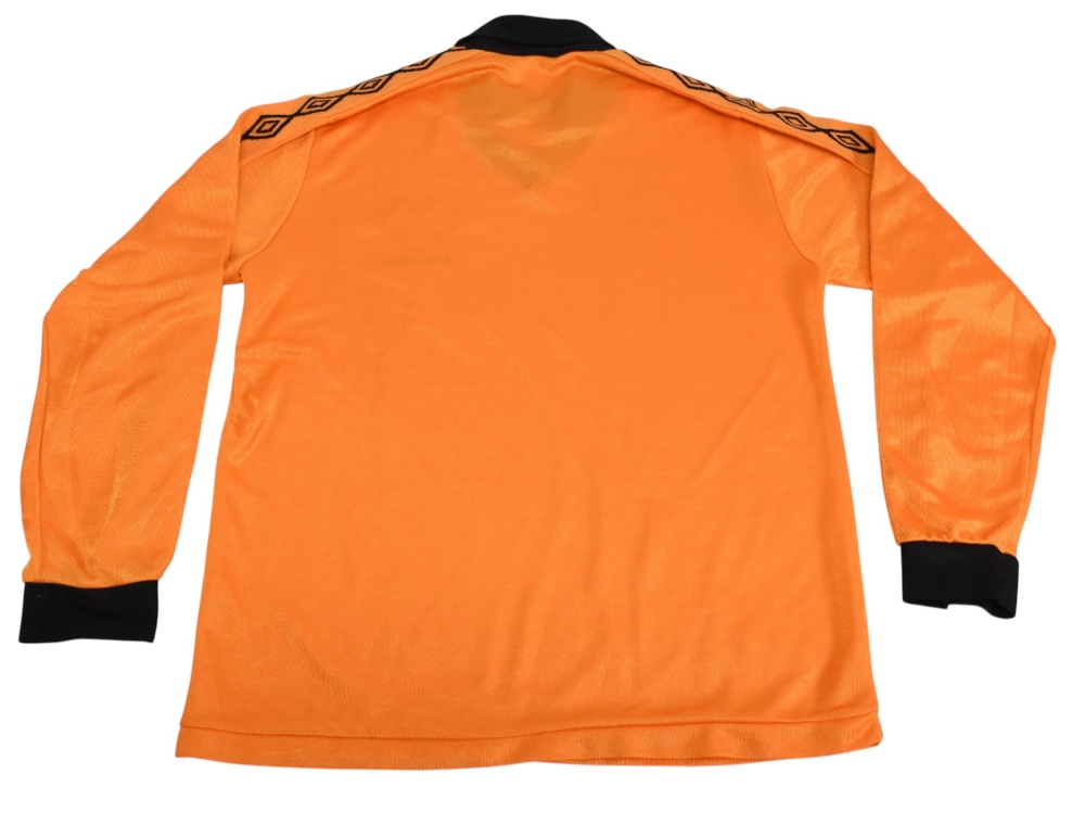 1979-1982 Wolverhampton Wanderers FC Football Shirt Size Small Umbro Gold Long Sleeves VGC - Image 2 of 3