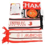 5x Manchester United Football Scarves, two vintage scarves 1996 Cup Final Manchester United,