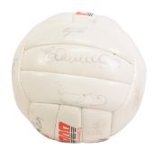 1995 Brazil Multi Signed Hansewin CL 1000 Classico size 5 Football, 12 signatures