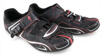 Specialized Cycling Shoes – size 10.5 UK – Velcro straps, cleats – high performance footbed –