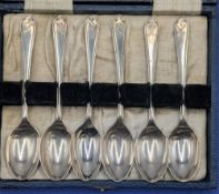 Hallmarked cased set of 6x Sheffield 1933 Silver Golf Prize Tea or Coffee Spoons, each faced with