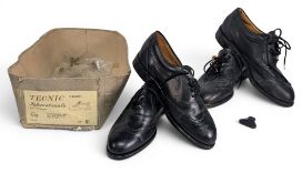 Vintage Tecnic International Brogue Gents Golf Shoes, UK 8½, style Pinehurst 777B in black