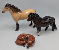 3x Beswick Figures: Highland pony, Shetland pony and a resting fox figure, with no obvious faults up