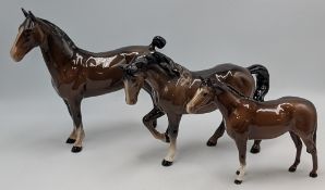 3x Beswick Brown Gloss Horse Figures, with no obvious faults, up to 19cm tall