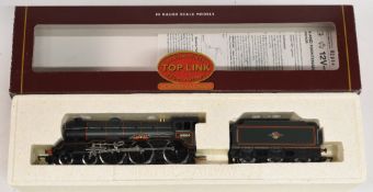 Hornby R2014, class B17, Liverpool, 61664, green, late crest, excellent condition, boxed, looks