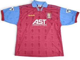 Dwight Yorke 1995/97 Signed Aston Villa Home Football shirt No 10 – Signed to the reverse in ink,