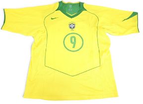 Adriano 2003/4 Brazil International Football shirt No 9 – details to front and rear, yellow and