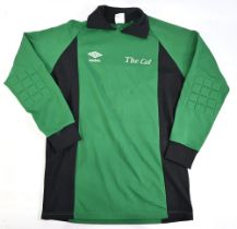 c.1980 ‘The Cat’ Umbro Goalkeeper Shirt in green and black, long sleeve, 30/32”, blank to