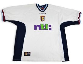 Steve Staunton 2001/02 Aston Villa No 11 Away Football shirt – details to reverse, Diadora/NTL, in