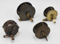 A Collection of 4x Small brass and alloy winch reels all unnamed incl’ a 2 ¾” reel with curved