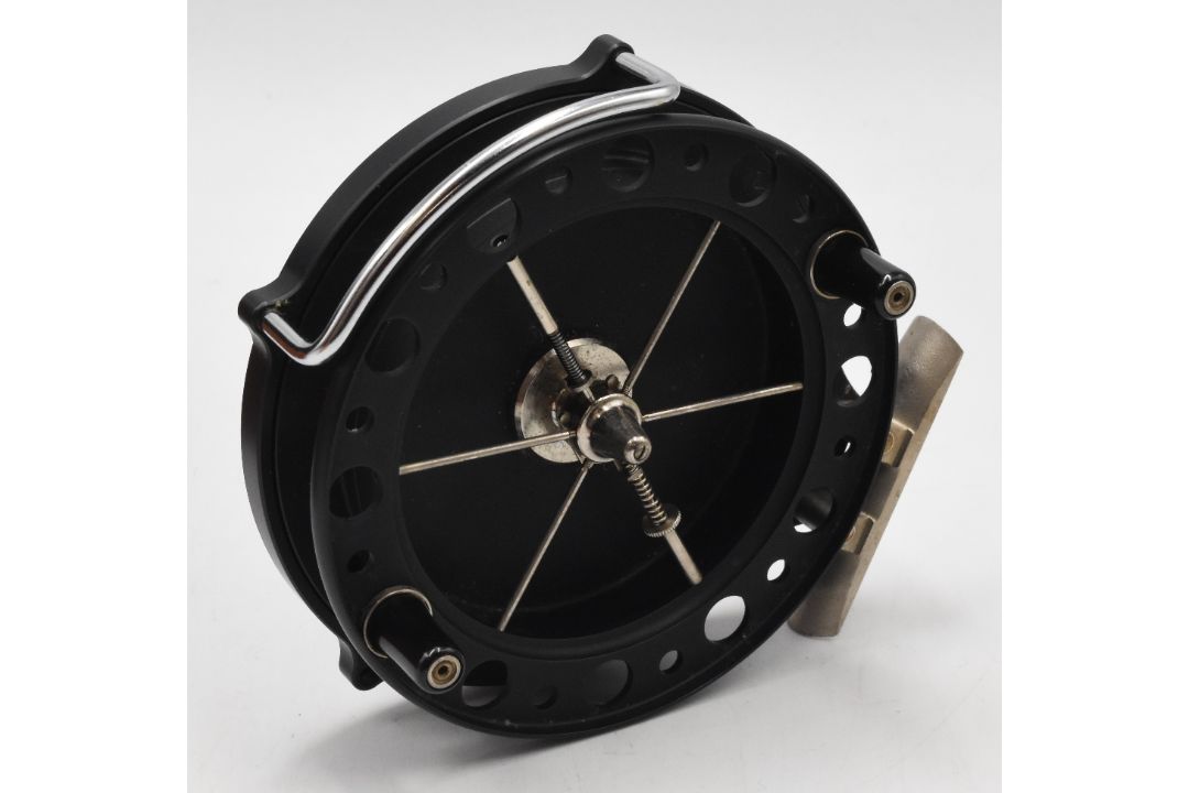 J W Young & Sons Redditch “The Purist” 2042 special edition alloy centre pin/trotting reel, 4 ½” - Image 3 of 3