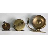 Mallochs Patent brass side casting reel, 2 ¾” spool, brown handle, good eye and locking pin, unusual