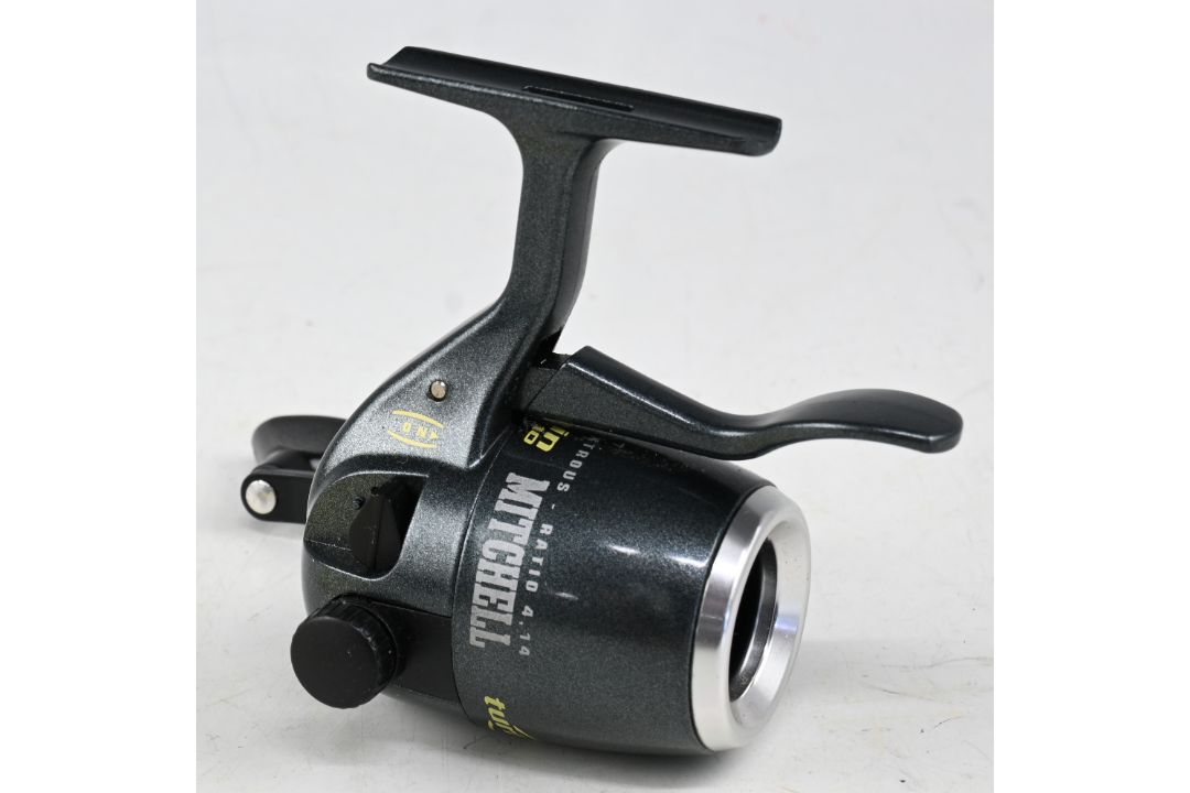 Scarce Mitchell Turbospin 10 closed face casting reel, finger brake tensioner. Very light use,