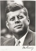 Kennedy, John F. Eigenhändige
