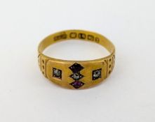 A ruby and diamond set ring, set in 18ct yellow gold, size N, approx 2.1g.