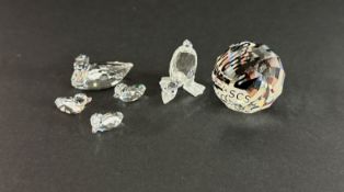 Swarovski Crystal Glass, set of four ducks, Gosling Harry and a SCS paper weight, all boxed.