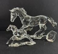 Swarovski Crystal Glass, 2014 Annual Edition - Esperanza Horse with Horseshoe plaque and 2014