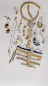 A mixed collection to include four ladies wristwatches, Buren wristwatch number on backplate 441704,