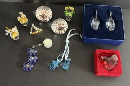 Swarovski Crystal Glass, a small collection including Tulip - Yellow, Crystal Memories -