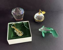 Swarovski Crystal Glass, Siamese fighting Fish - Green, Rainbow faceted paperweight and photo