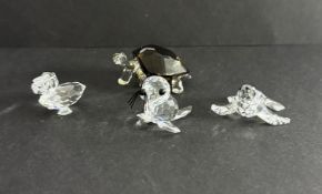 Swarovski Crystal Glass, a small collection including Pelican, Seal, event piece - 2010 Galapagos