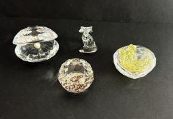 Swarovski Crystal Glass, a small collection including Shell with Pearl, 2004 Anna Jewel Box etc, all