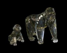 Swarovski 'Endangered Wildlife Gorillas' Mother and Infant (952504)retired 2009, designed by Anton