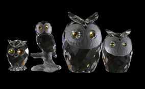 Swarovski selection of three Owls of various sizes from the 'Woodland Friends' collection, Clear