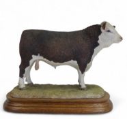 Border Fine Arts Hereford Bull, model no.B0772 by Ray Ayres, limited edition no.50 of 950. (H: 18cm)