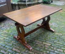 Oak refectory style dining table, and a set of 4 dining chairs, table top measures 136cm x 82cm (