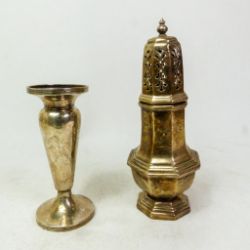COBRIDGE SALEROOM - 16th January - 20th Century Pottery, Furniture, Household & Unreserved Items - Cobridge Saleroom