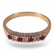9ct gold ring set with red and white stones, size U, 2.5g.