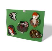 Modern Brooches. (5)