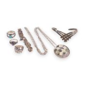 Sterling silver jewellery including; bangle, bracelet, pendant & chain & 3 x rings, gross weight