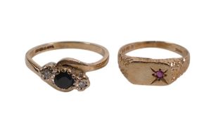 9ct gold ring set with centre blue stone with diamonds either side, size N, 2.5g and a small 9ct