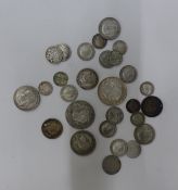 Quantity of pre 1947 silver and half silver coins, combined weight 118g.