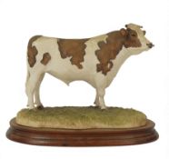 Border Fine Arts Ayrshire Bull, by Kirsty Armstrong, limited edition no.869 of 1750. (H: 18cm)