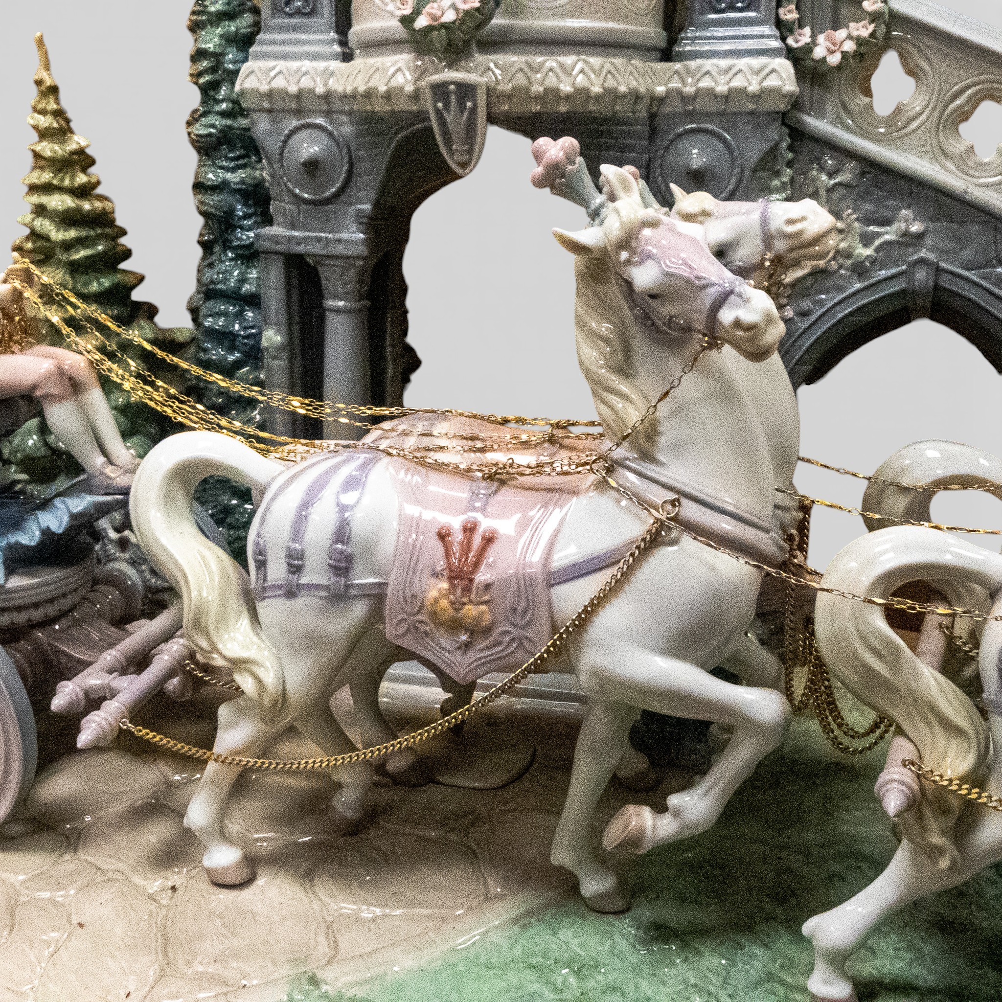 Lladró 'Cinderella's Arrival' Model No:-1785, this spectacular display is a delightful take on - Image 11 of 15
